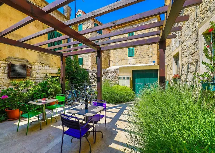Apartments Veig Palace
